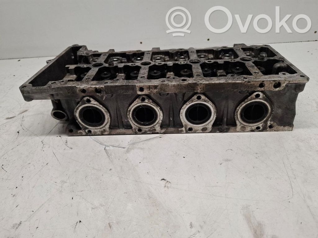 BMW 5 F10 F11 Engine head 