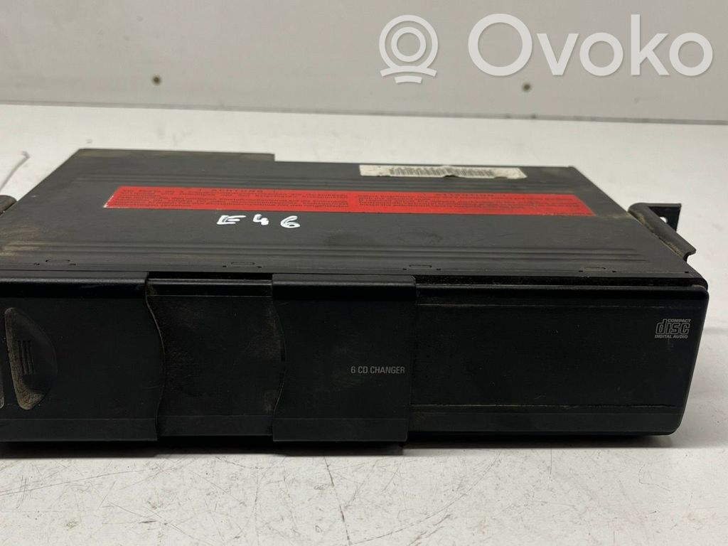 BMW 3 E46 CD/DVD keitiklis 