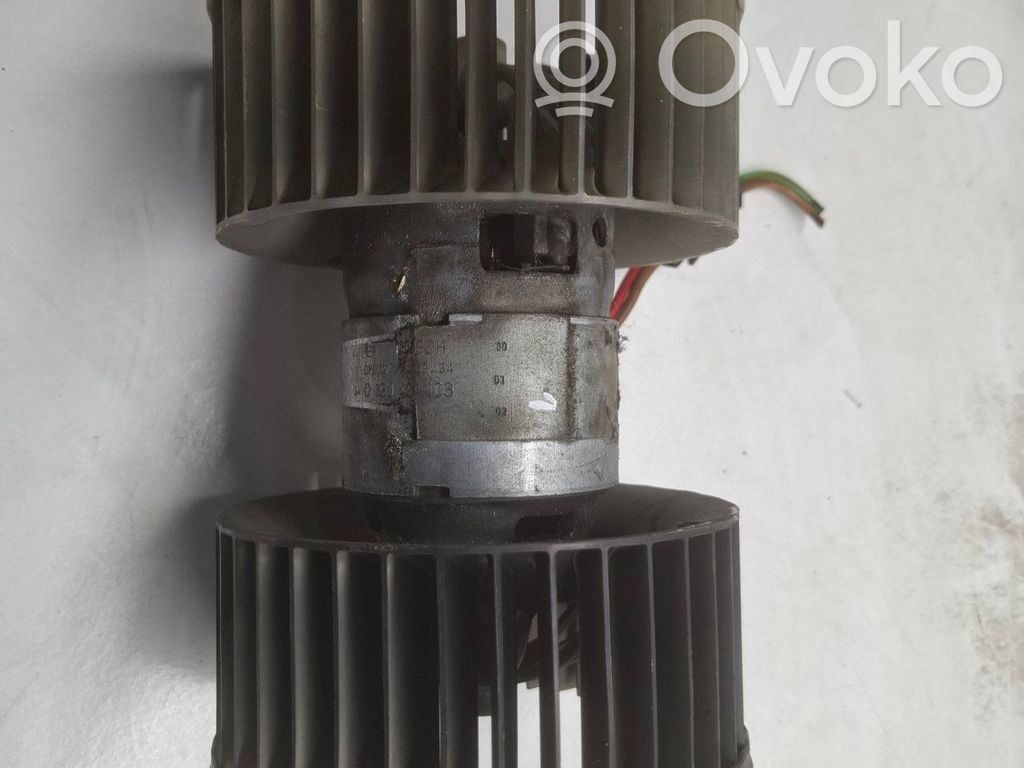 BMW 3 E46 Mazā radiatora ventilators 