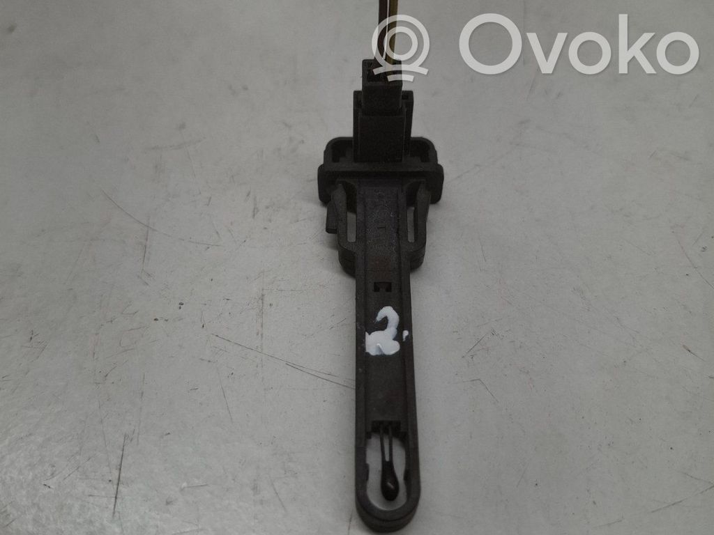 Interior temperature sensor   100465