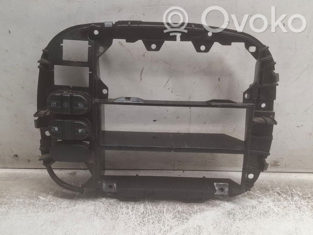 Volkswagen Sharan Radio/GPS head unit trim 