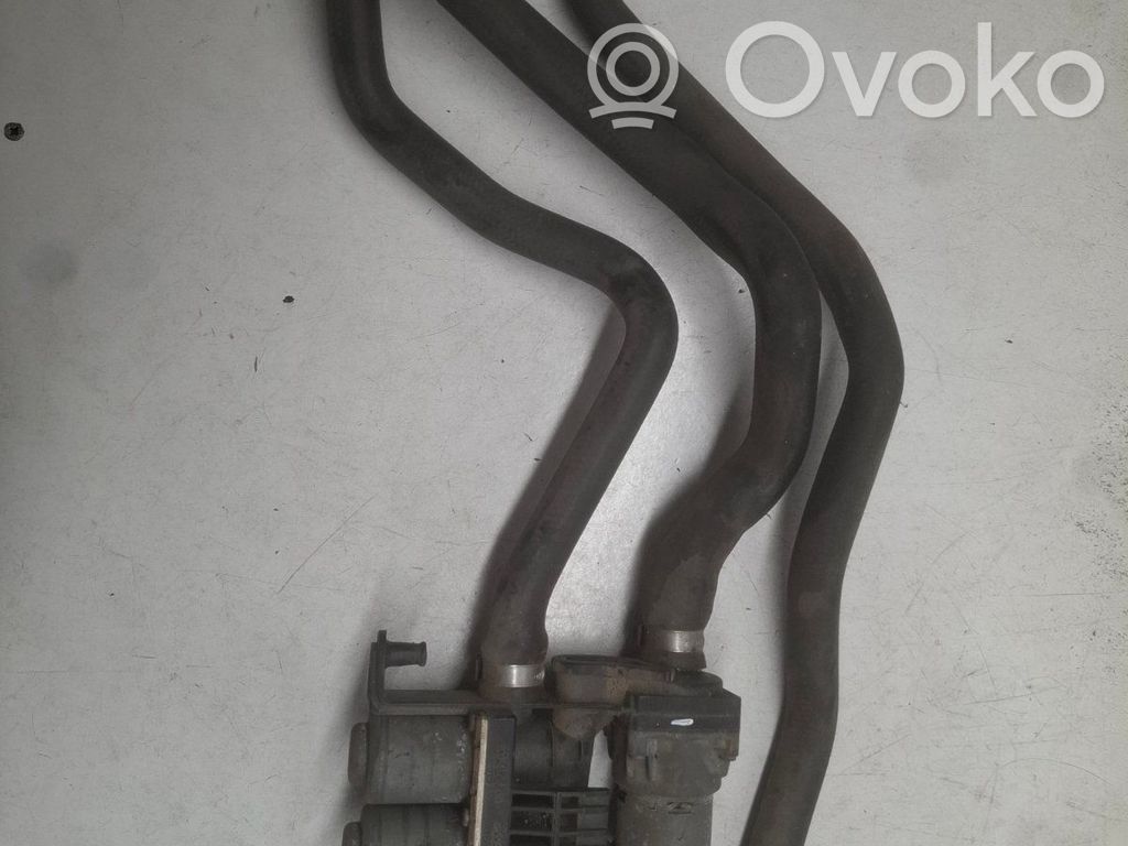 BMW 5 E39 Apsildes radiatora vārsts (-i) 