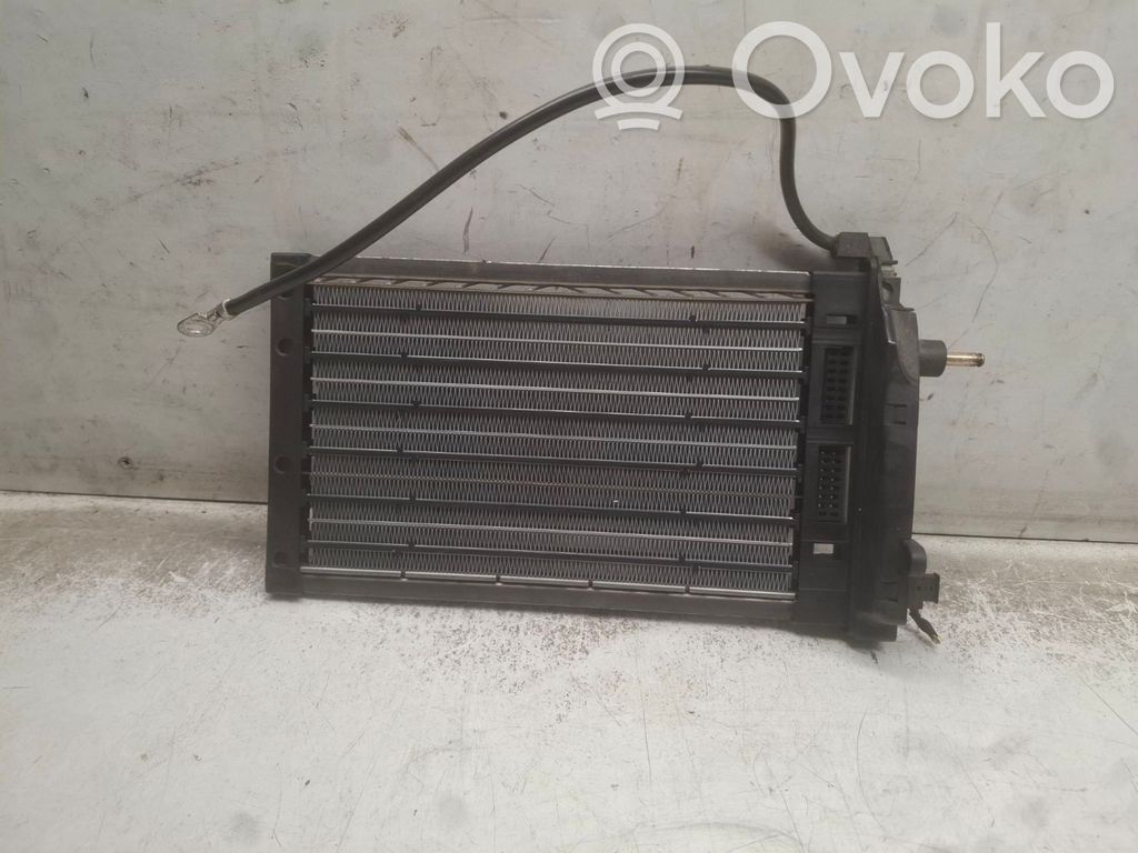 BMW 1 E81 E87 Elektrinis salono pečiuko radiatorius 