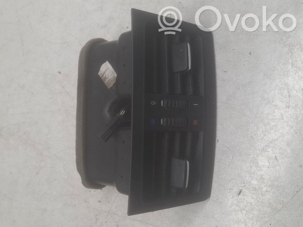 BMW 3 E90 E91 Rear air vent grill 