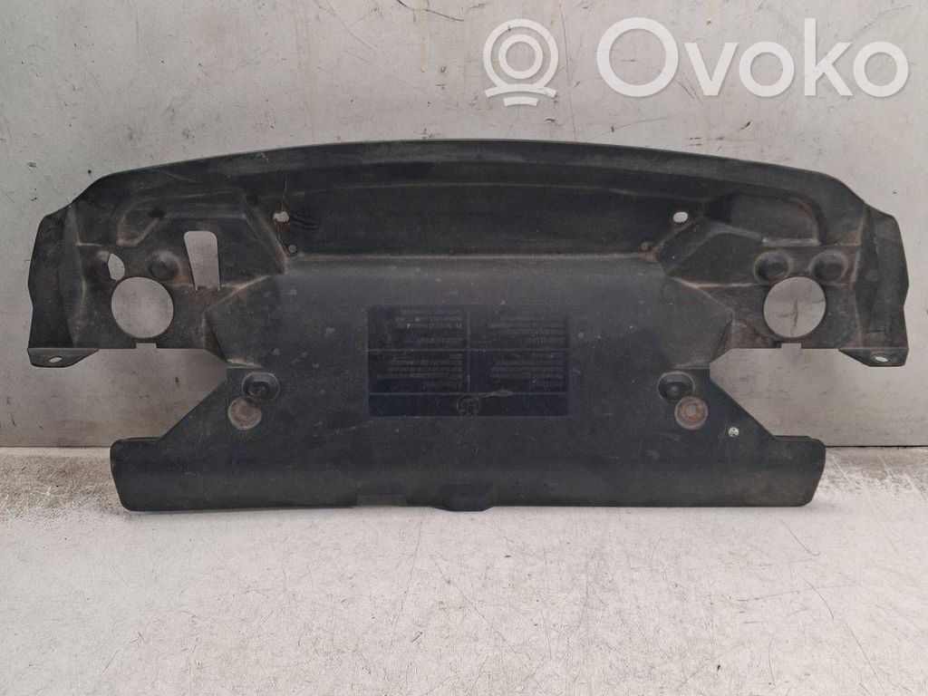 BMW 3 E36 Kita variklio skyriaus detalė 