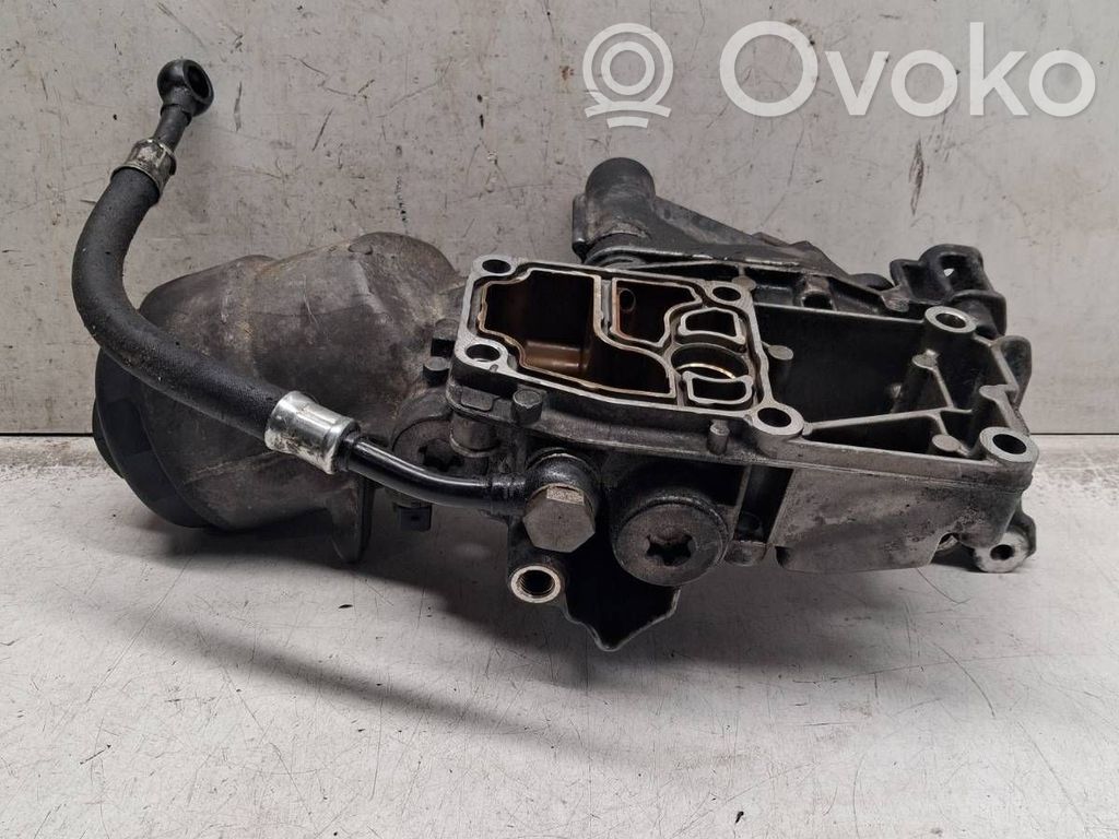 BMW 3 E46 Oil filter mounting bracket 