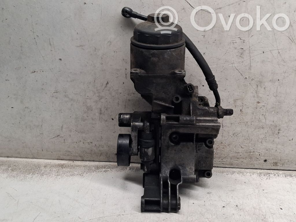 BMW 5 E39 Oil filter mounting bracket 