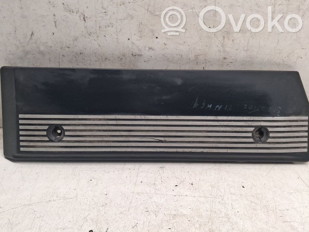 BMW 5 E39 Dzinēja pārsegs (dekoratīva apdare) 