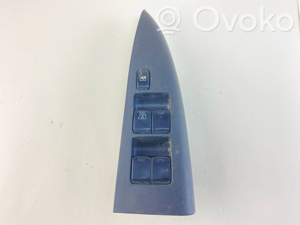 Nissan Note (E11) Electric window control switch 