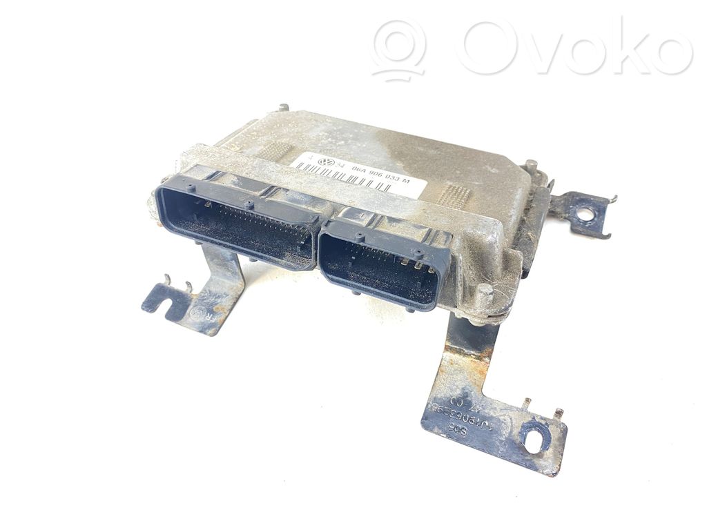 Volkswagen Golf IV Unitate/modul de control motor 