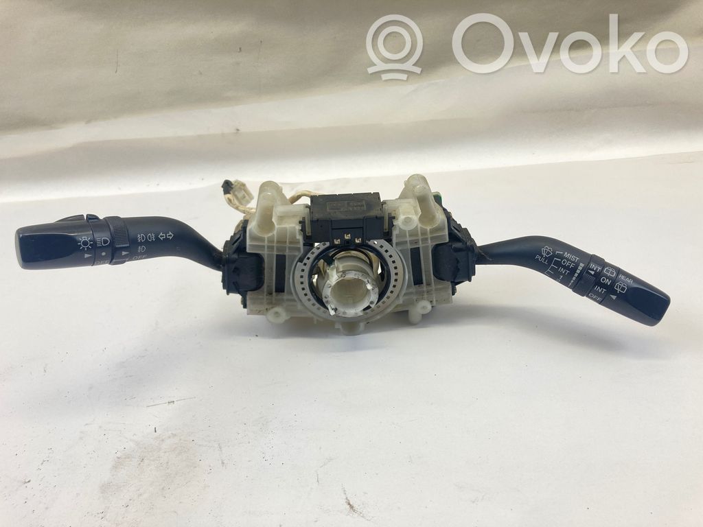 Mazda 6 Interruptor/palanca de limpiador de luz de giro 