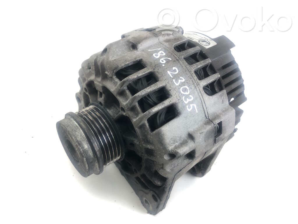 Volkswagen PASSAT B5.5 Generator/alternator 