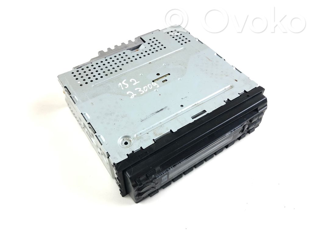Panel / Radioodtwarzacz CD/DVD/GPS   KDC305RG,Y22659272,KE0694N0501136,021808