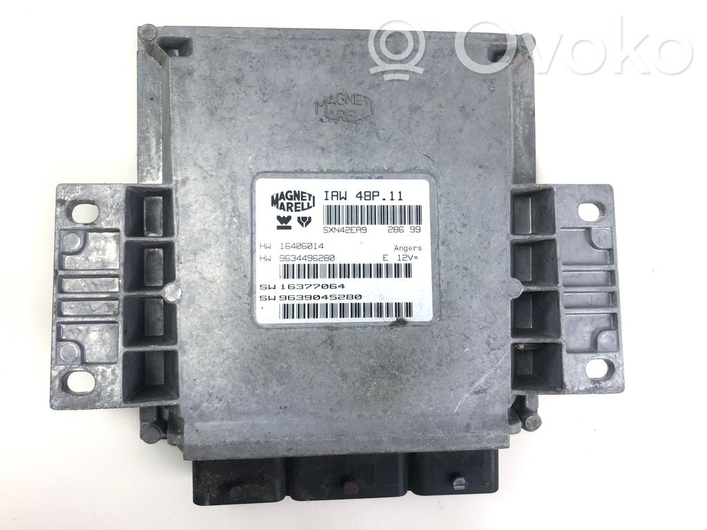 Peugeot 406 Engine control unit/module 