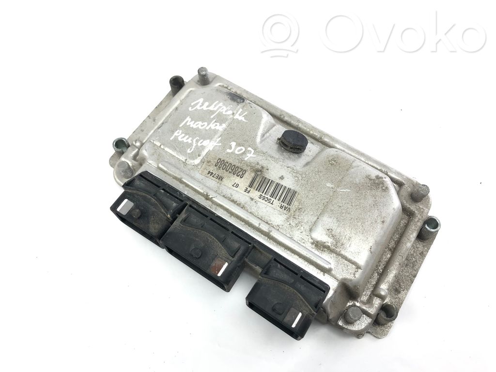 Engine control unit/module   0261206943,9647480580,9638765680