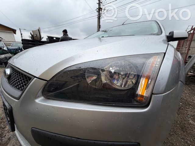 Ford Focus Headlight/headlamp 