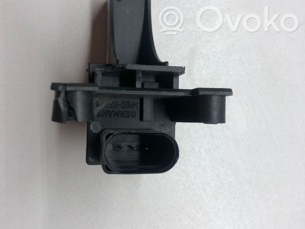Audi A4 S4 B8 8K Aerial antenna amplifier 