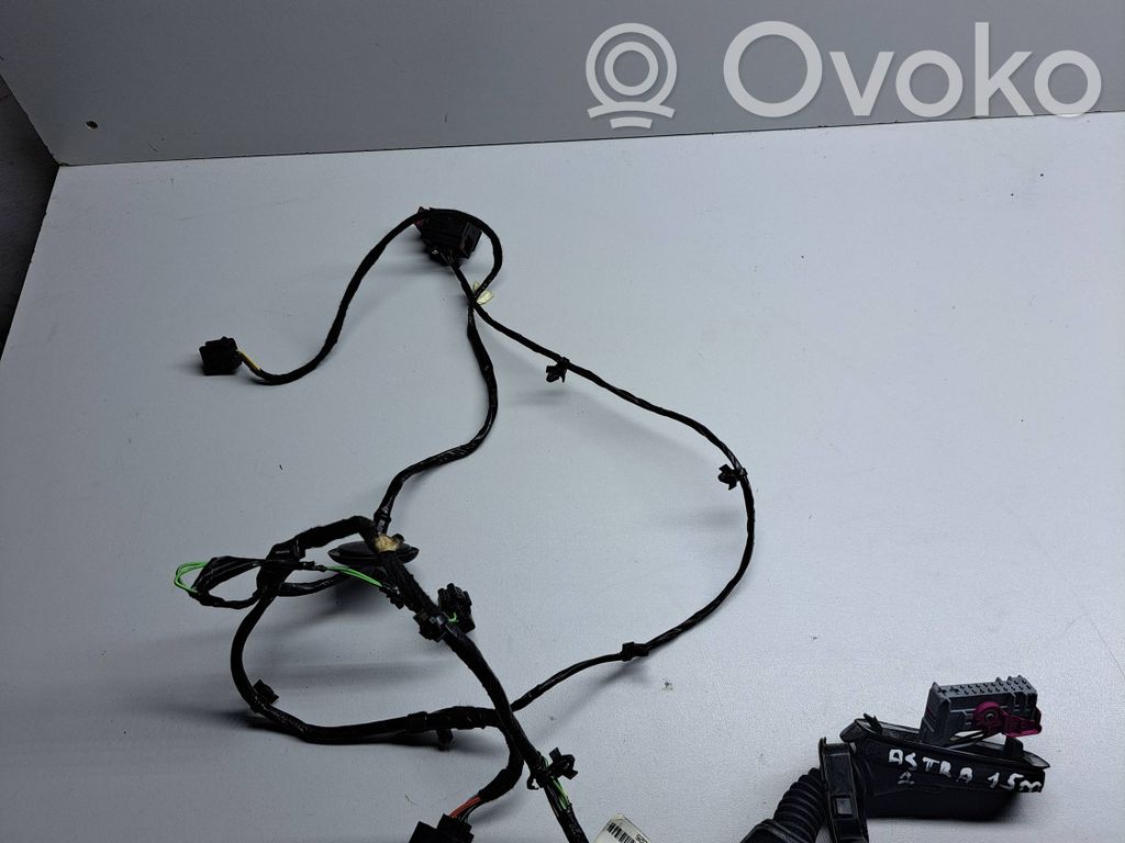 Opel Astra J Cableado de puerta trasera 
