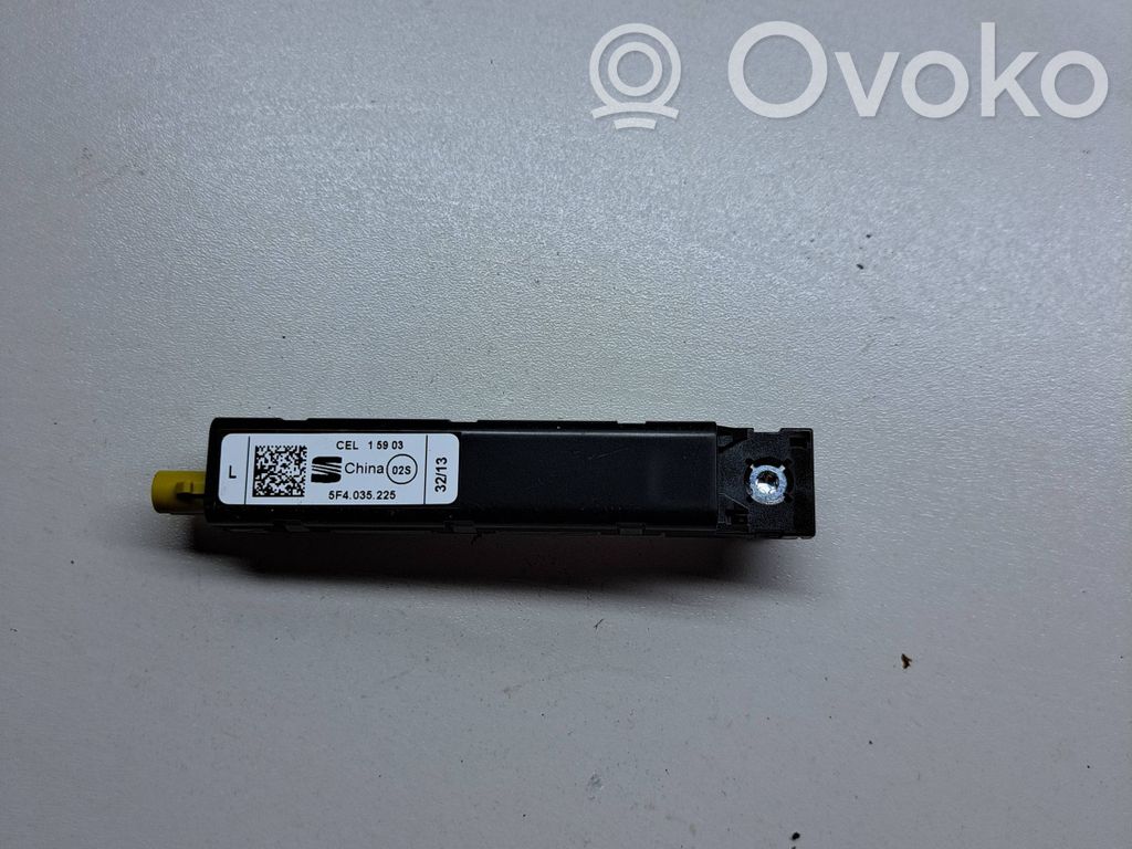 Seat Leon (5F) Antenos stiprintuvas 