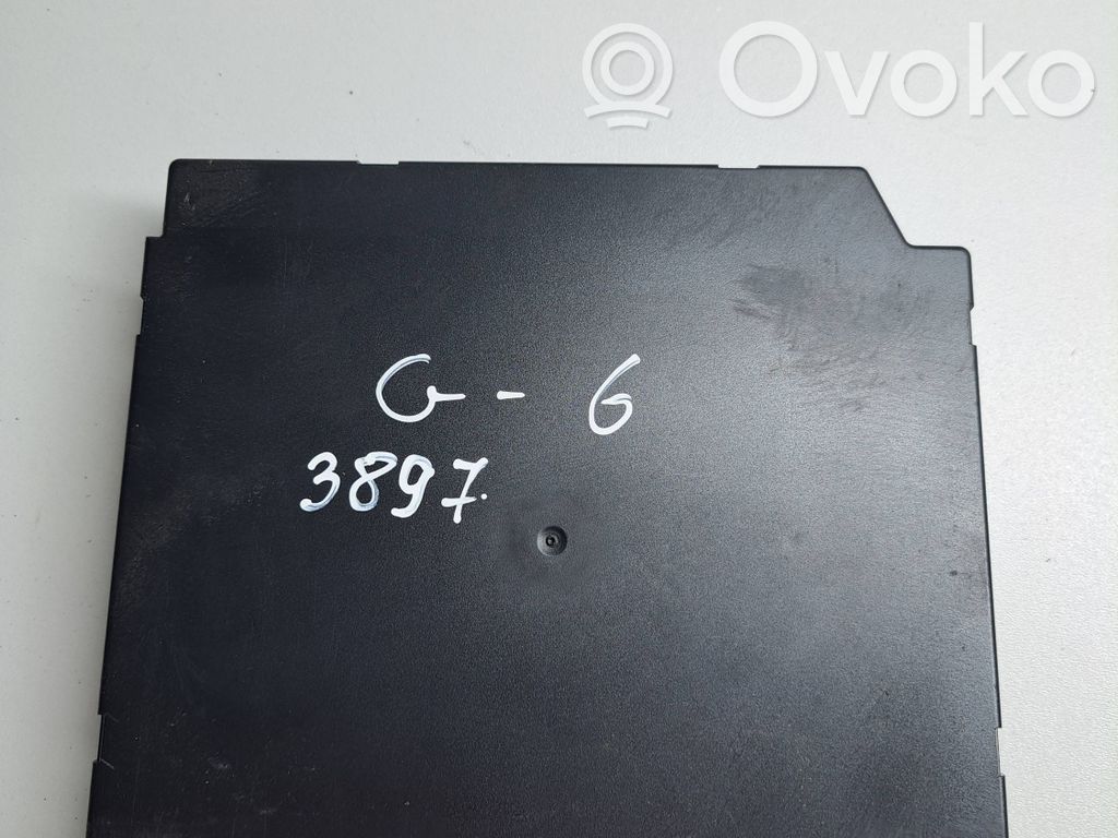 Volkswagen Golf VI Comfort/convenience module 
