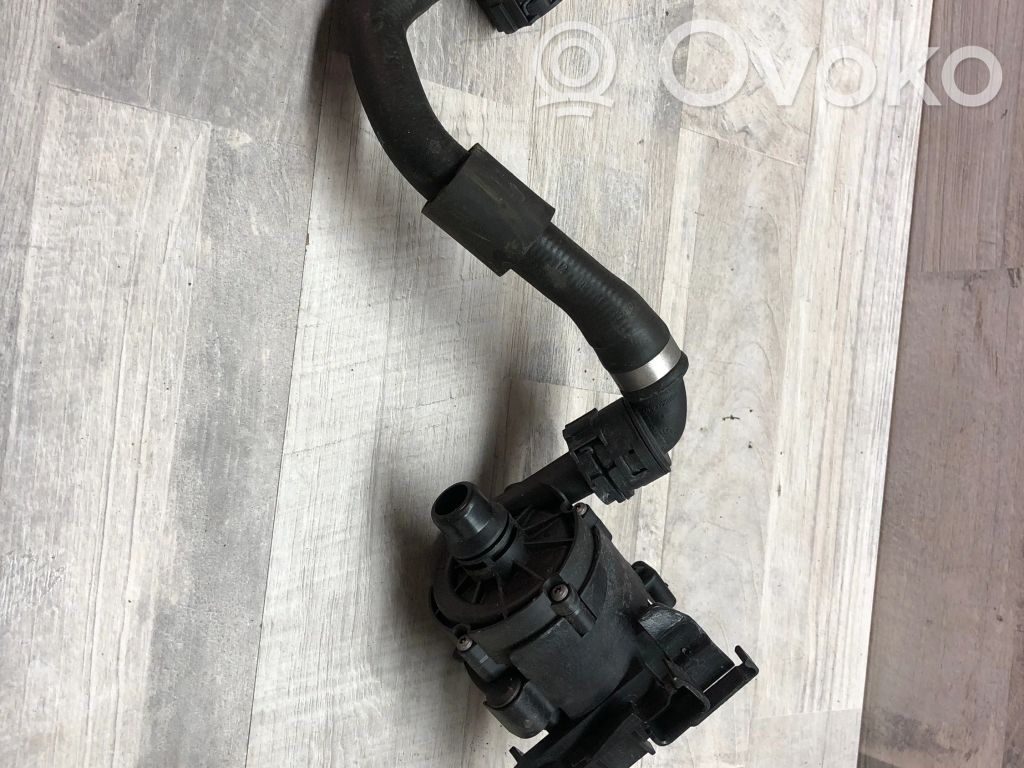 BMW 5 G30 G31 G38 Pompă electrică auxiliară lichid de răcire/apă 