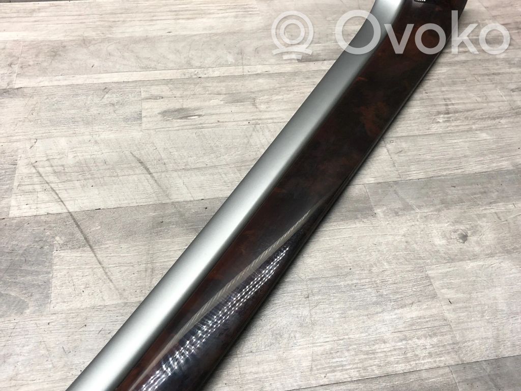 Audi A8 S8 D3 4E Listwa tapicerki drzwi przednich 