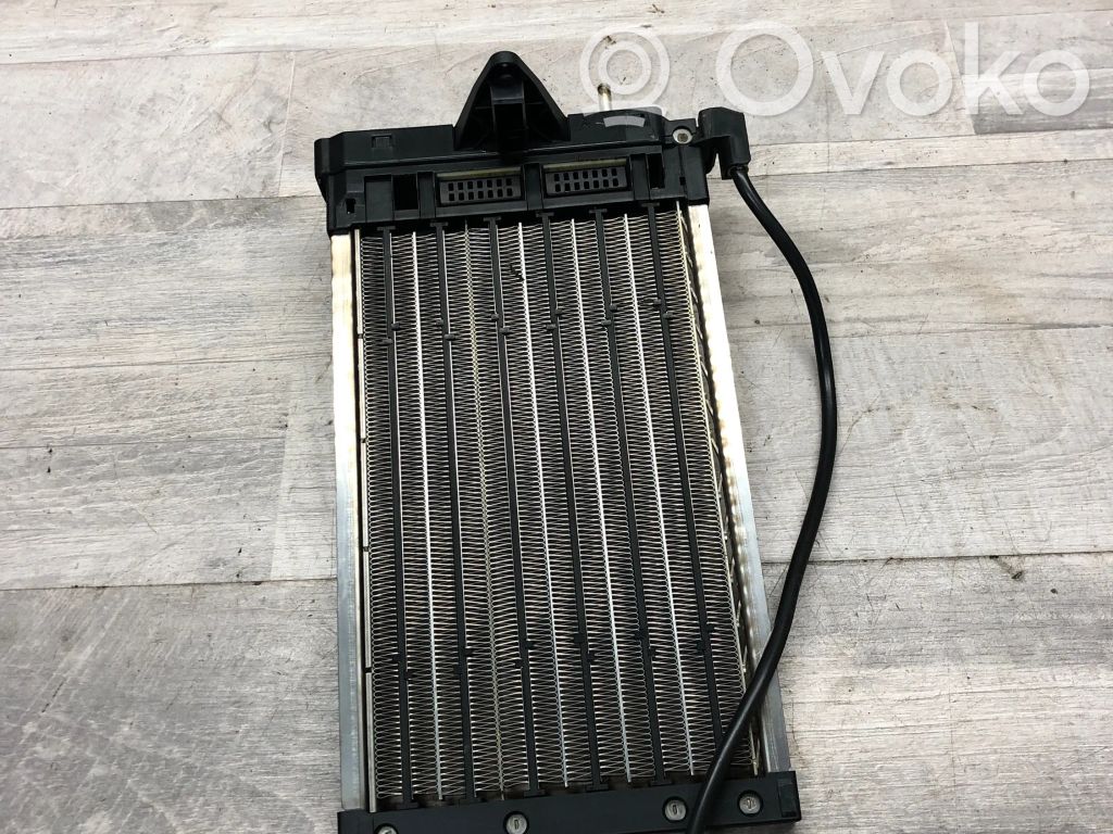 BMW 3 E92 E93 Elektrinis salono pečiuko radiatorius 
