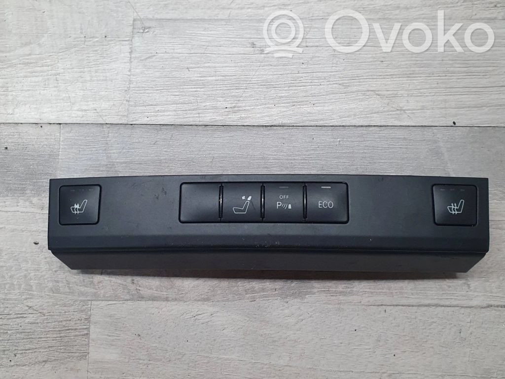 Mercedes-Benz E W212 Interruttore riscaldamento sedile 