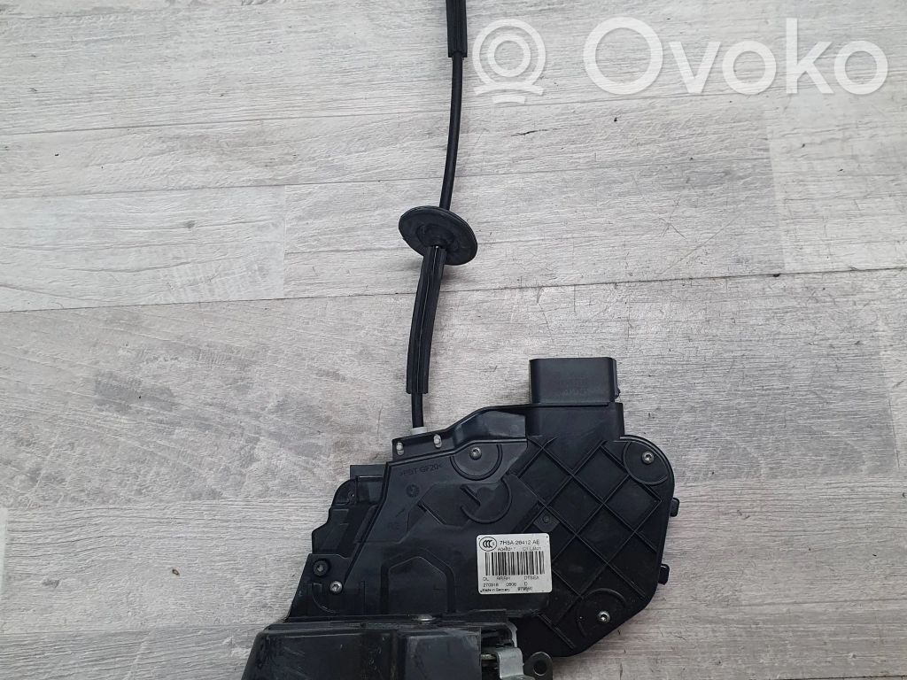 Land Rover Discovery 4 - LR4 Rear door lock 