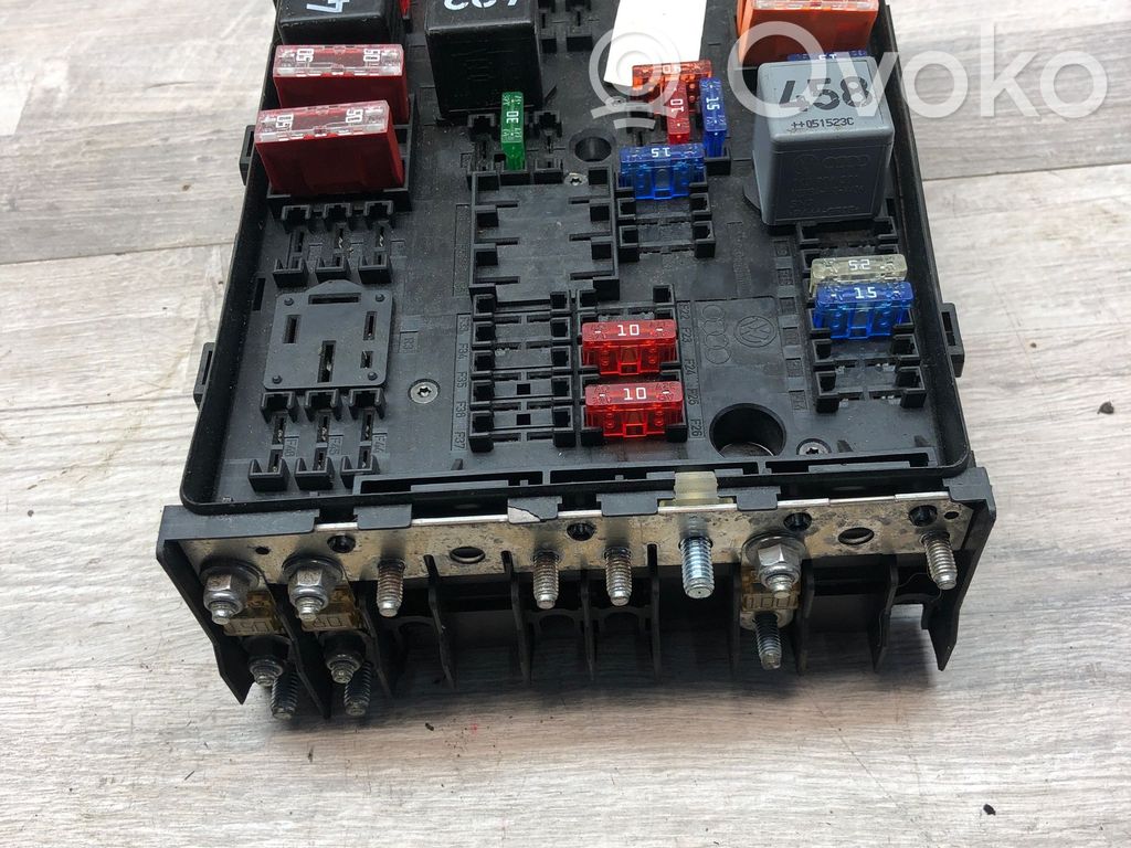 Volkswagen Caddy Fuse module 