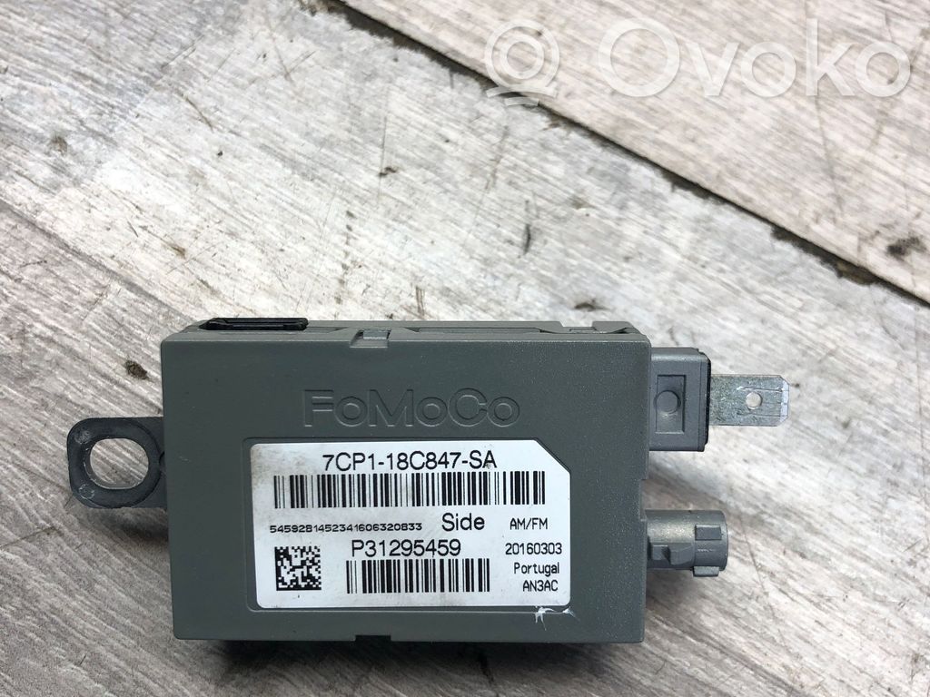 Volvo XC70 Antenos stiprintuvas 