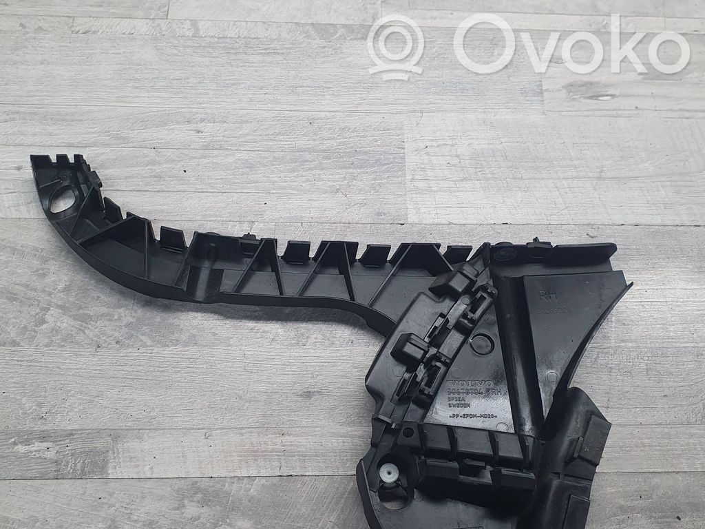 Volvo XC70 Rear bumper mounting bracket 