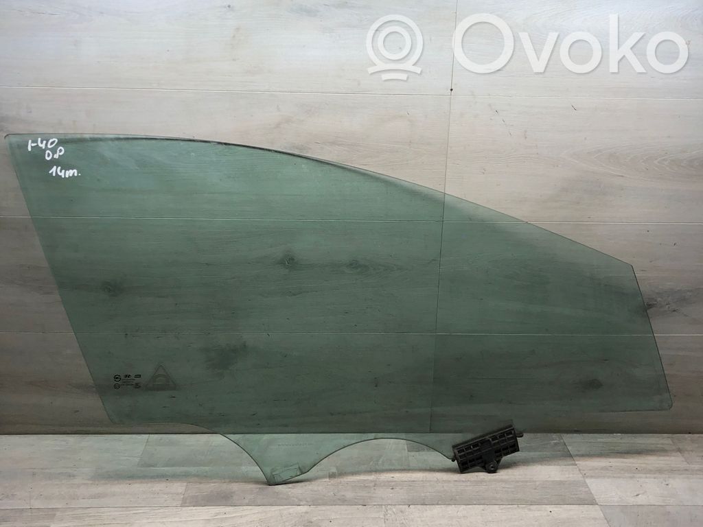 Hyundai i40 Front door window glass four-door 