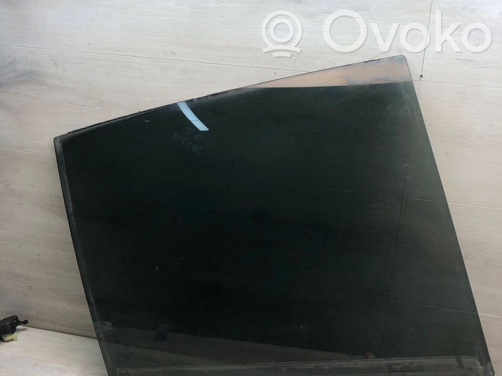 Mercedes-Benz R W251 Rear door window glass 