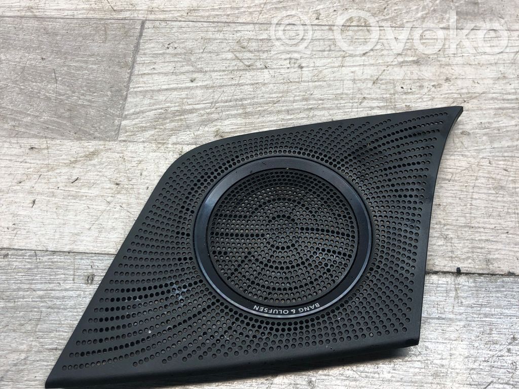 Audi Q5 SQ5 8R Maskownica głośnika bocznego deski rozdzielczej 