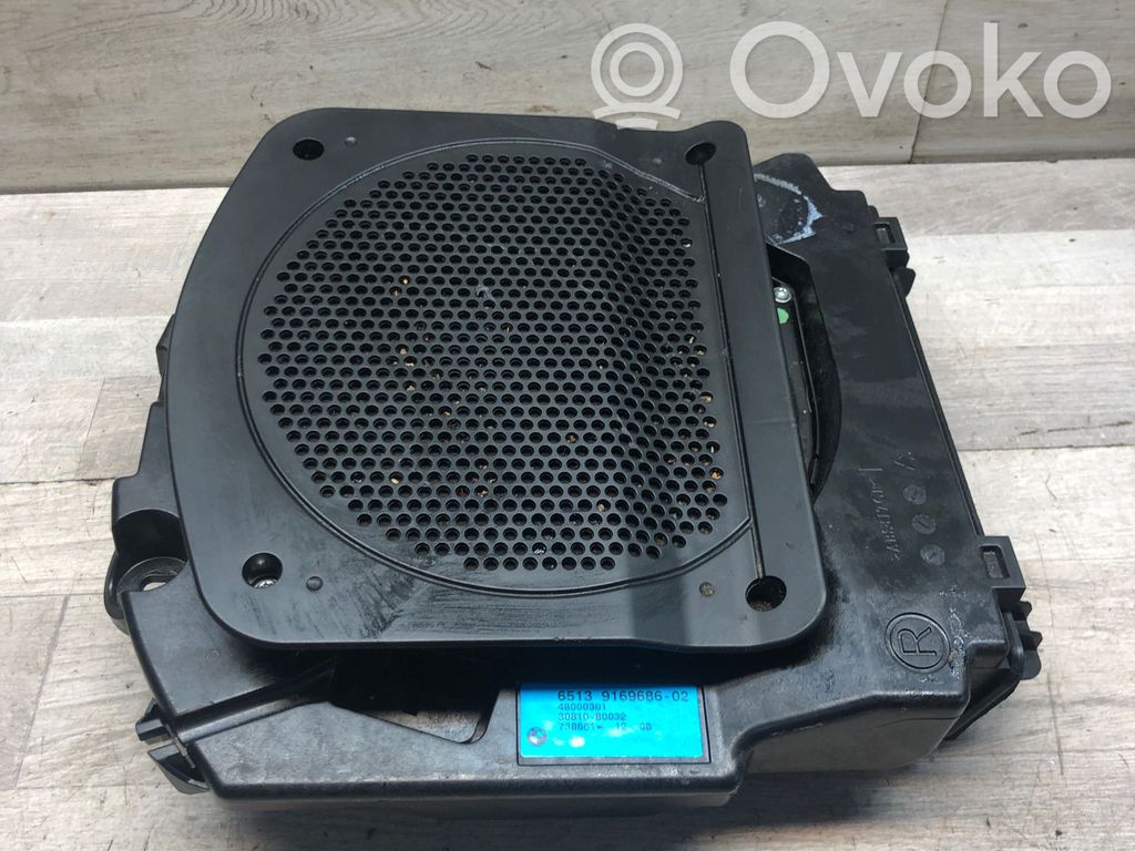 BMW 5 F10 F11 Subwoofer-bassokaiutin 