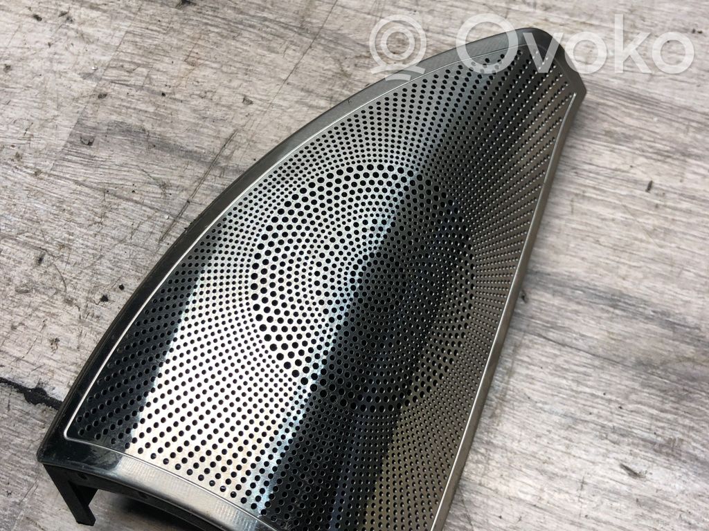 Mercedes-Benz R W251 Maskownica głośnika drzwi przednich 