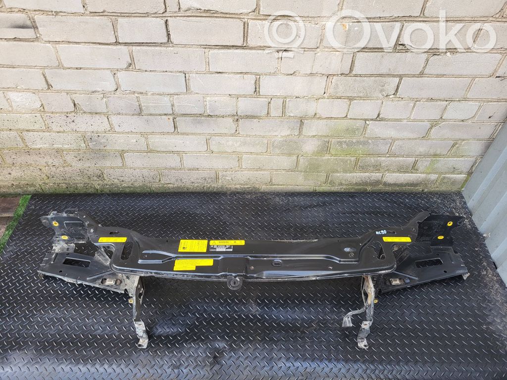 Volvo XC90 Radiatorių panelė 