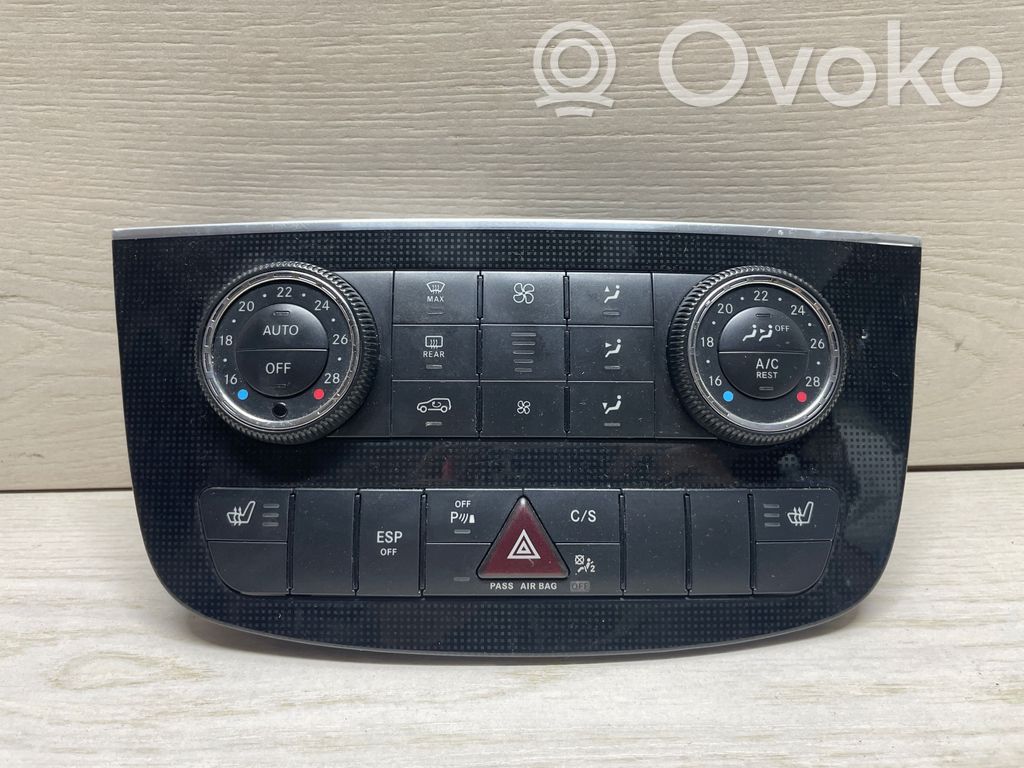 Mercedes-Benz R W251 Panel klimatyzacji 