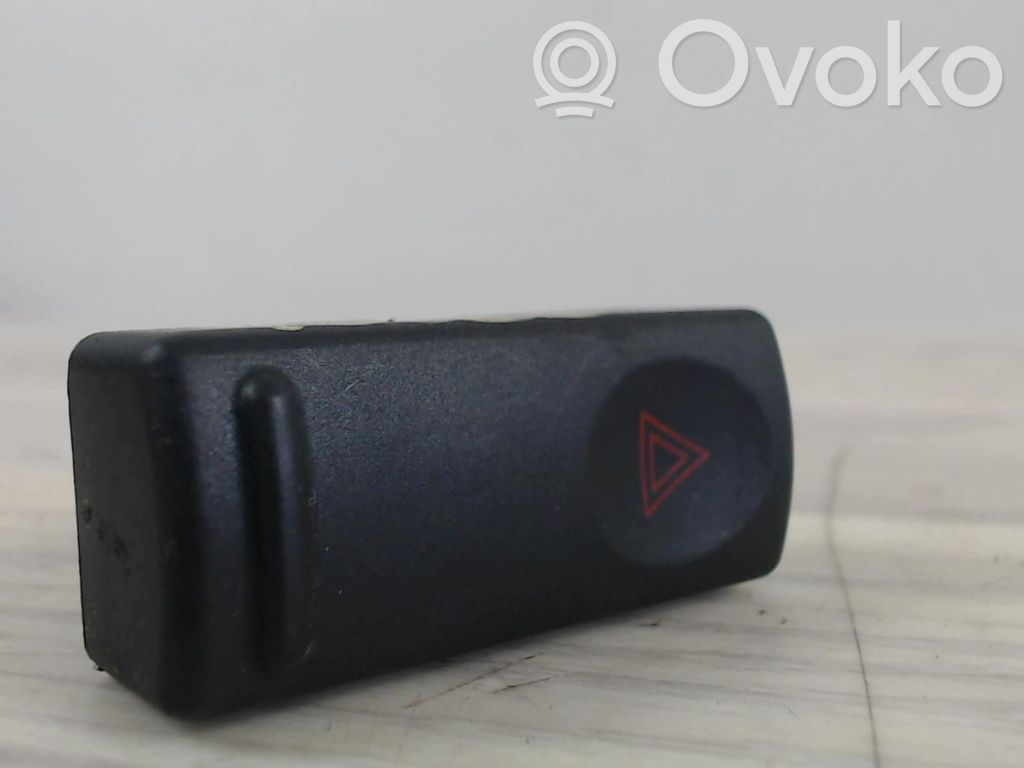 Renault 19 Hazard light switch 