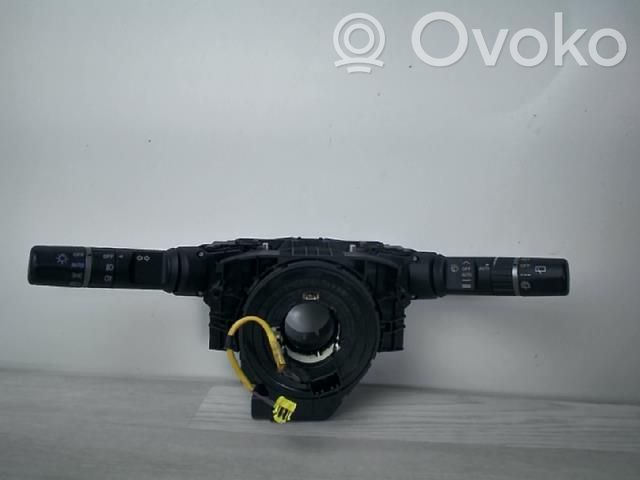 Boutons / interrupteurs volant   D65166CS0,D65166CS0
