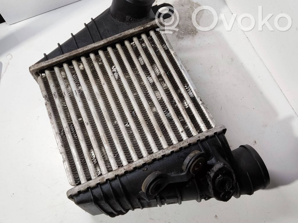 Audi A3 S3 8L Chłodnica powietrza doładowującego / Intercooler 