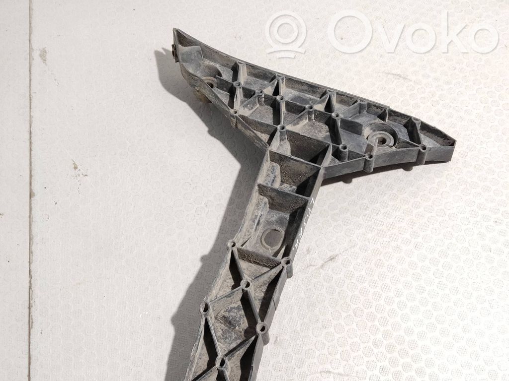 Volkswagen II LT Front bumper mounting bracket 