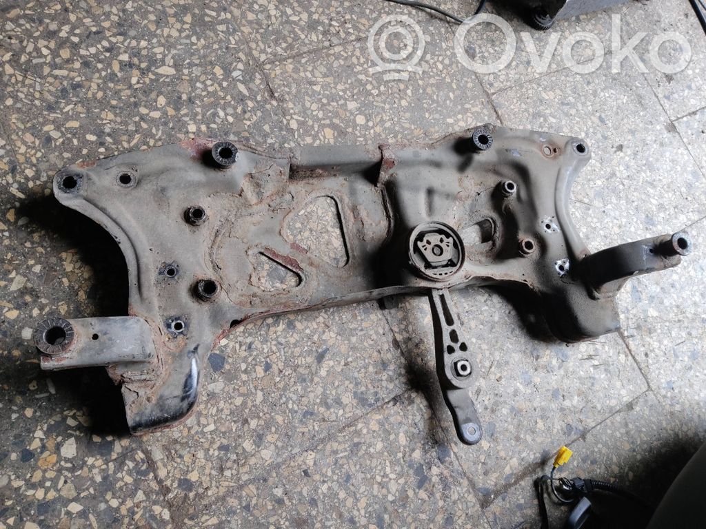 Volkswagen Jetta VI Subcadru frontal 