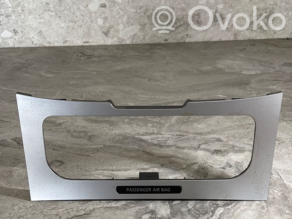 Volkswagen PASSAT B7 Panel klimatyzacji / Ogrzewania 