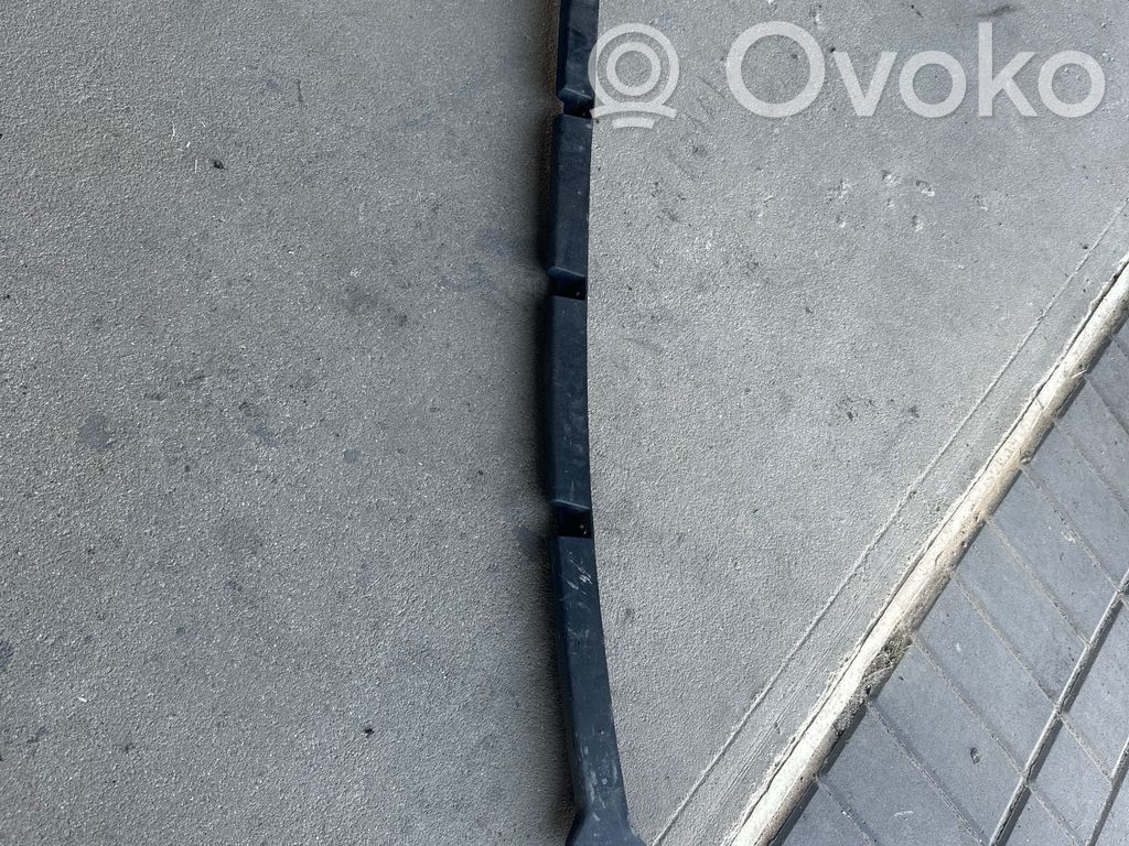 Volkswagen II LT Front bumper mounting bracket 