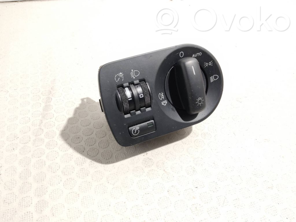 Audi A3 S3 8P Light switch 