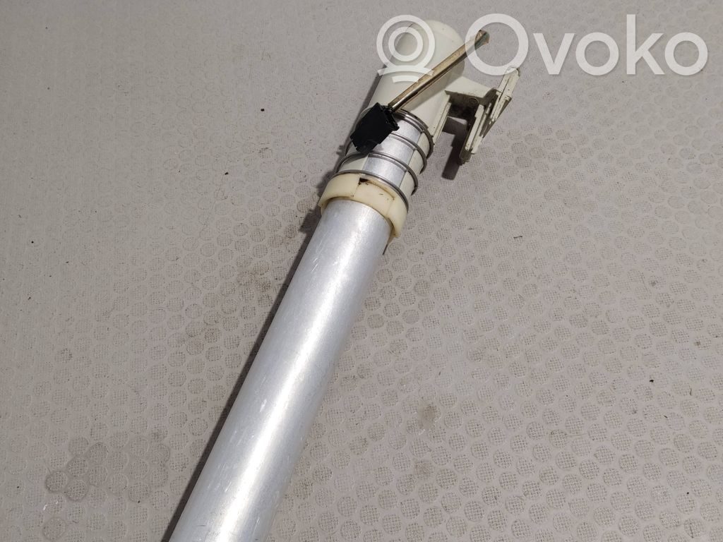 Audi A8 S8 D3 4E Sensor de nivel de combustible 