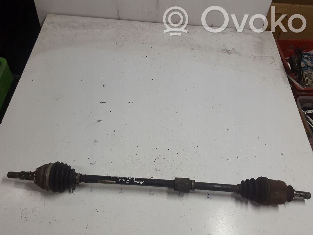 Opel Astra J Półoś przednia 