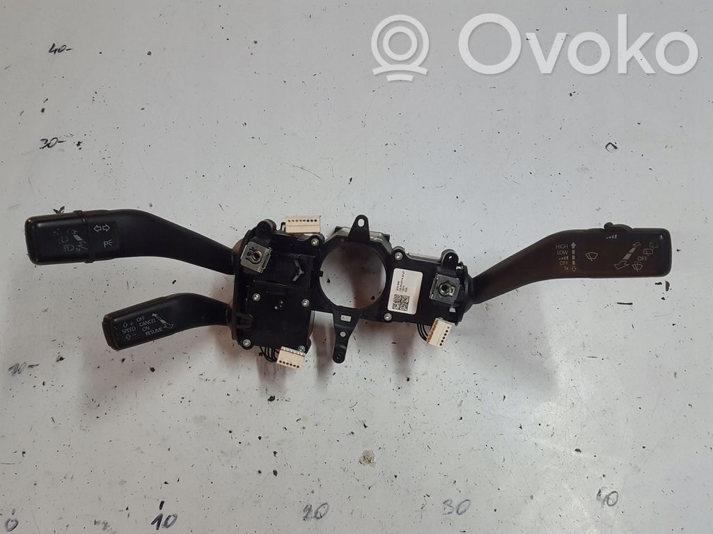 Seat Alhambra (Mk2) Interruptor/palanca de limpiador de luz de giro 